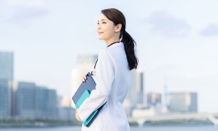 「メンタルヘルス対策の考え方」と「よい産業医の探し方」を社労士が解説