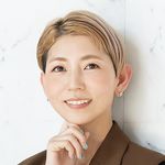 勅使川原 真衣 氏