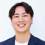 吉﨑 亮介 氏
