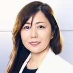 鈴木 英理子 氏