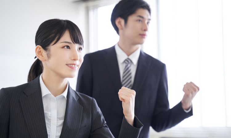 7割の新入社員が、内定時から「自分の能力で仕事についていけるか」を不安視。オンボーディングを順調に進めるポイントとは