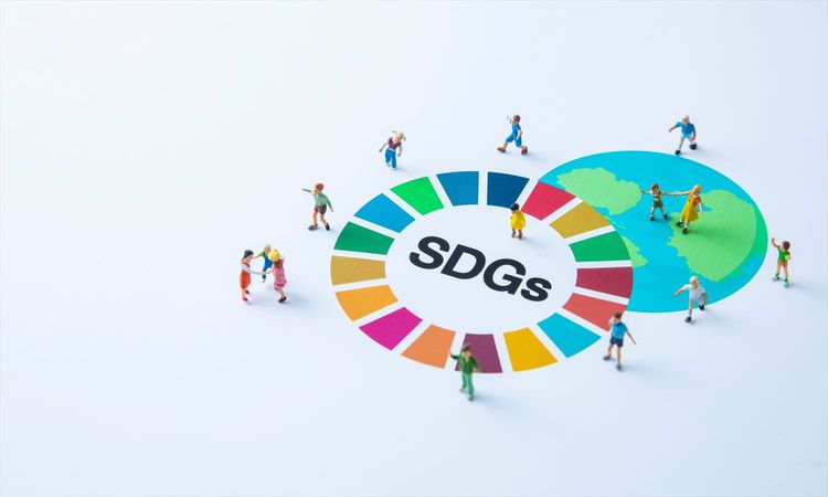 54.5％の企業が“SDGsに積極的な姿勢”も、企業規模により意識の差あり。「企業イメージ」や「モチベーション」向上の効果実感か