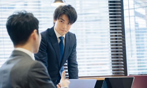 “部下の業務を把握する”マネジメントが関係性構築の肝か。部下の6割超が「上司が自分の業務状況を把握していないこと」に不満