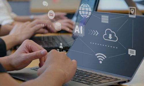 【DX化・AI活用に関する調査】9割以上の企業がDXを推進中。AI導入では「人材不足」や「活用定着」が課題に