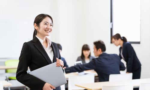 【27卒採用】オープン・カンパニー実施企業は5割超。インターンシップと採用の連携も加速