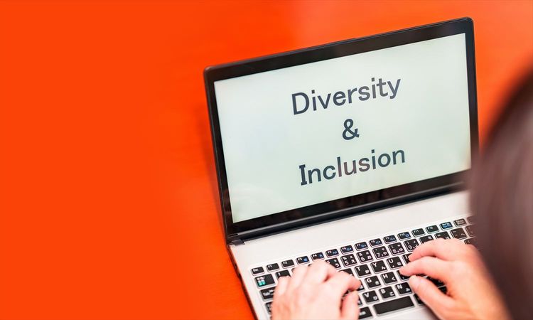 27卒生の7割以上が「ダイバーシティ＆インクルージョン推進企業に好感」。D&Iの考え方で志望度が上昇する学生は6割超に