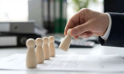 小田急不動産が2026年度に進める人的資本強化策―平均年収「約13.9％」引き上げのほか、住宅支援・育児制度拡充を一体的に推進