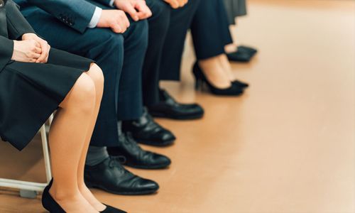 【27卒理系就活】“内々定2社以上”が34.6％の一方、“内々定未獲得”も約3割。売り手市場で選択肢拡大か