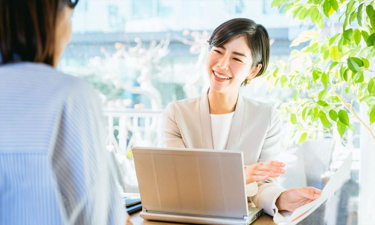 【27卒採用】「OB・OG訪問」で7割超が志望度向上。社員との対話が“志望度形成”と“ミスマッチ防止”の鍵に