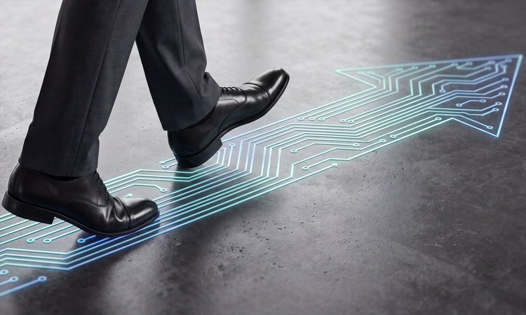 【AI時代のキャリア観】約8割がキャリアプラン見直しを意識。高年収層は「人間性」重視…年収帯で異なる“希少性の高め方”とは