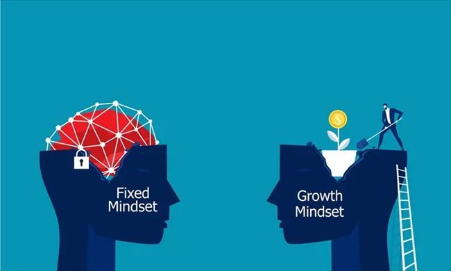 「マインドセット」の意味や種類とは? コーチングや人材育成など場面別事例も解説