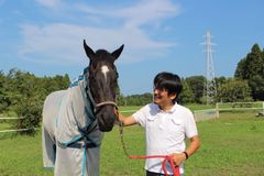馬には高い共感能力があり関わる人の感情を映し出します。