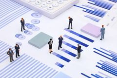 コンセプチュアルスキルとは　要素の一覧やスキルが高い人の特徴を解説