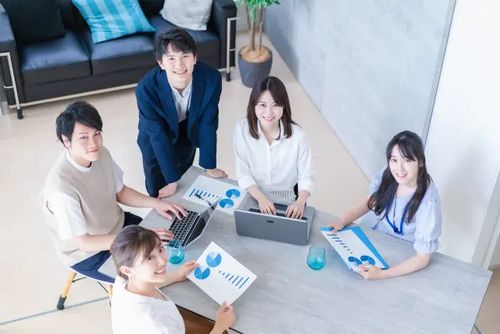 研修のグループワークとは　無意味・つらいと思われる原因や手法を解説