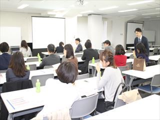 東京／リピート率ナンバーワン新卒採用支援企業による自社採用分析手法セミナー