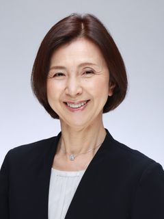石山 由美香