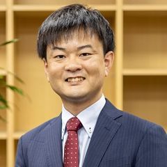 阿部　崚人