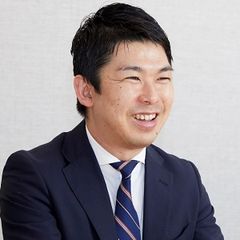 井上　裕介