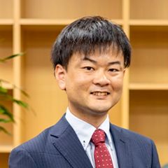 阿部　崚人