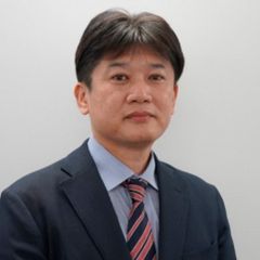 古村　峰雄