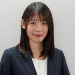 畦内　梨帆