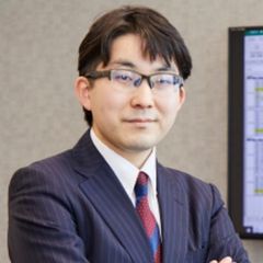 大裏　宙