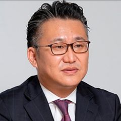高島　健二