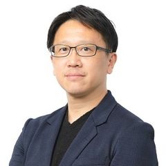 巻野　隆宏