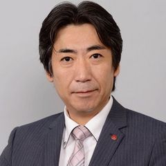 山川　浩司 氏