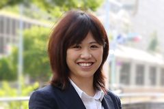 澤 麻友香