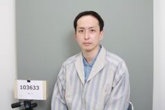 槇島　一成