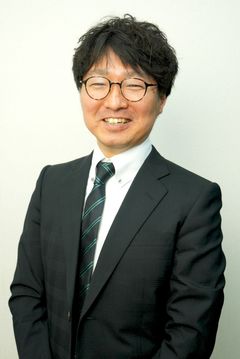 岩脇 泳喜