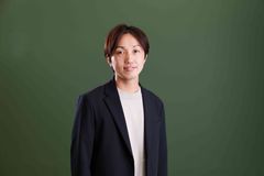 河野 裕介