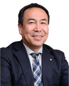 川上　真史