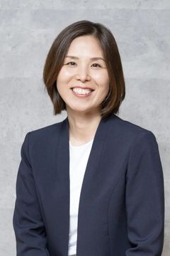 桐山 恭子