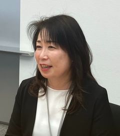 富永 友嘉利