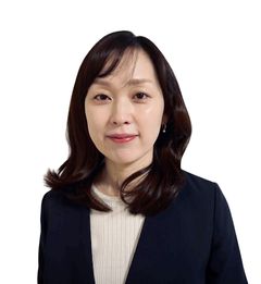 尾﨑 佑衣子氏