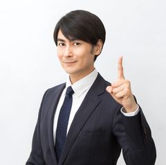 坪谷 邦生