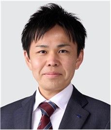 宇井　賢