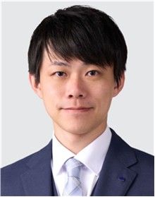 前川　友裕