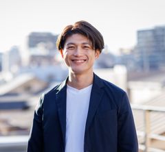 川添 央記