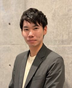 小川弘貴
