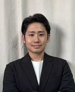 山﨑 拓馬