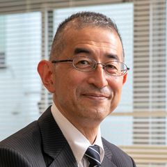 松山 繁博