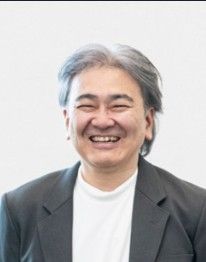 居相　隆史