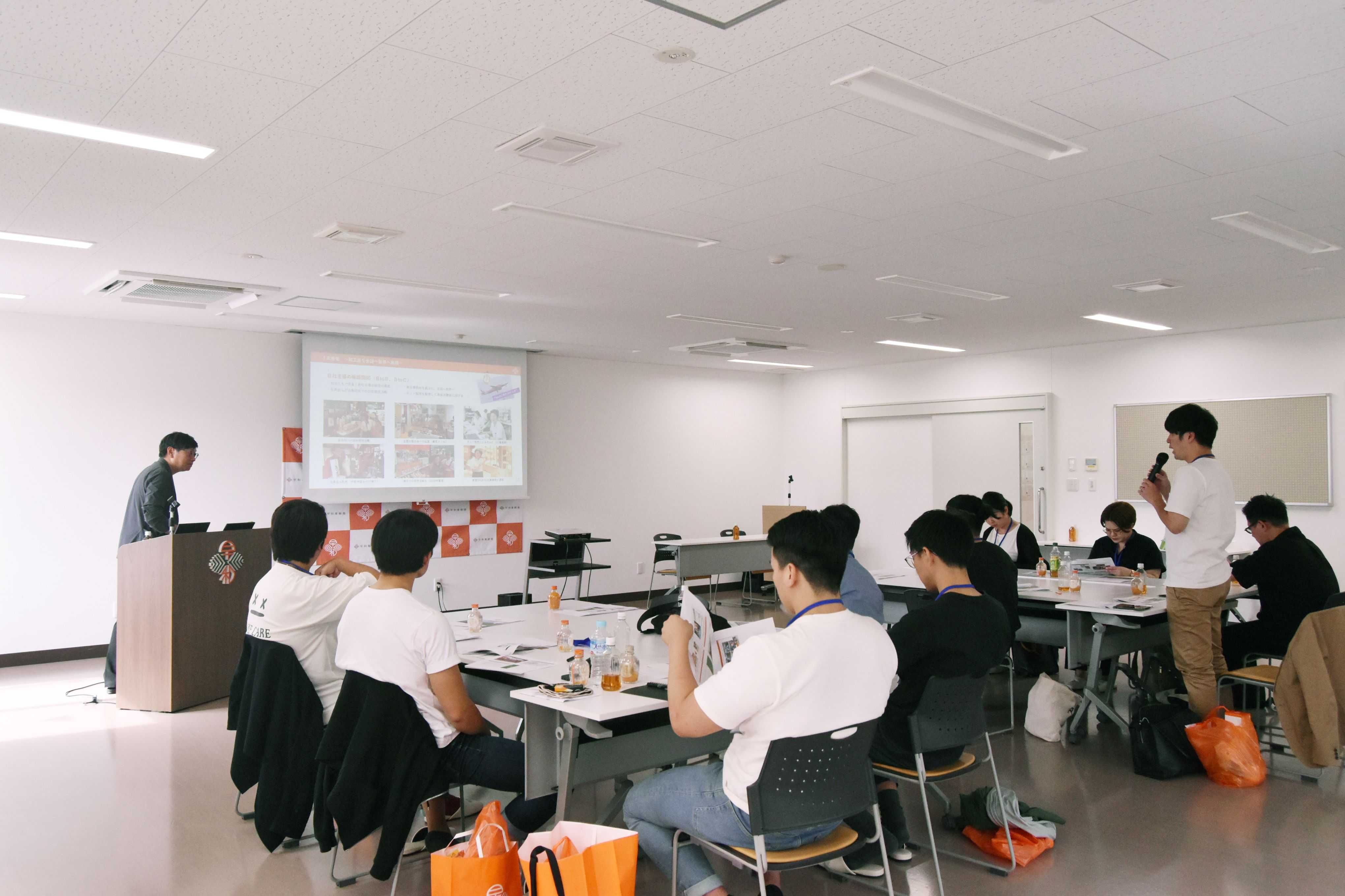 困難を乗り越えてきた経営者から刺激を得る