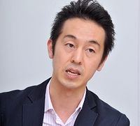 曽山哲人