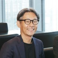 水谷 壽芳 氏