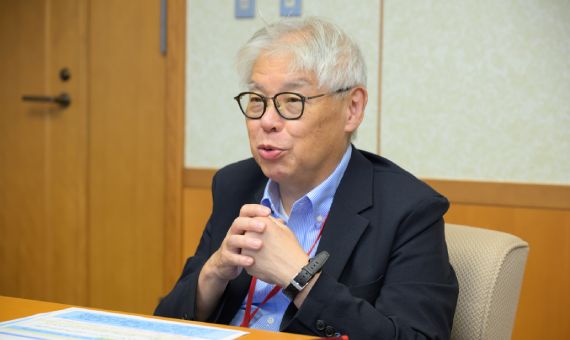 学習院大学 守島先生