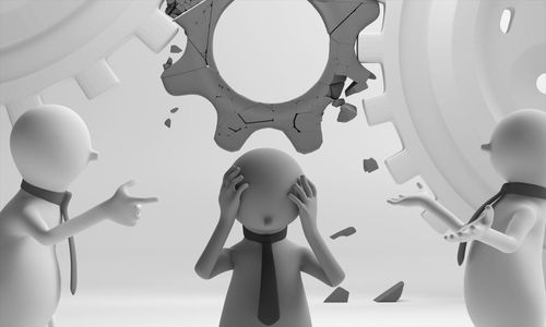 【カスハラ“加害”】被害者や取引先から損害賠償請求を受けたら、企業はどう対応するか